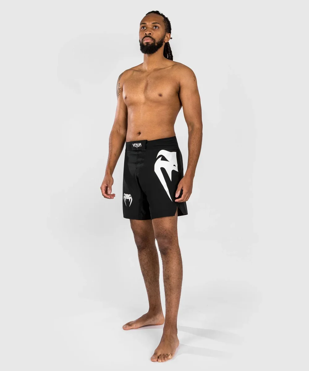FIGHTSHORT VENUM LIGHT 5.0 - NOIR/BLANC – Image 2