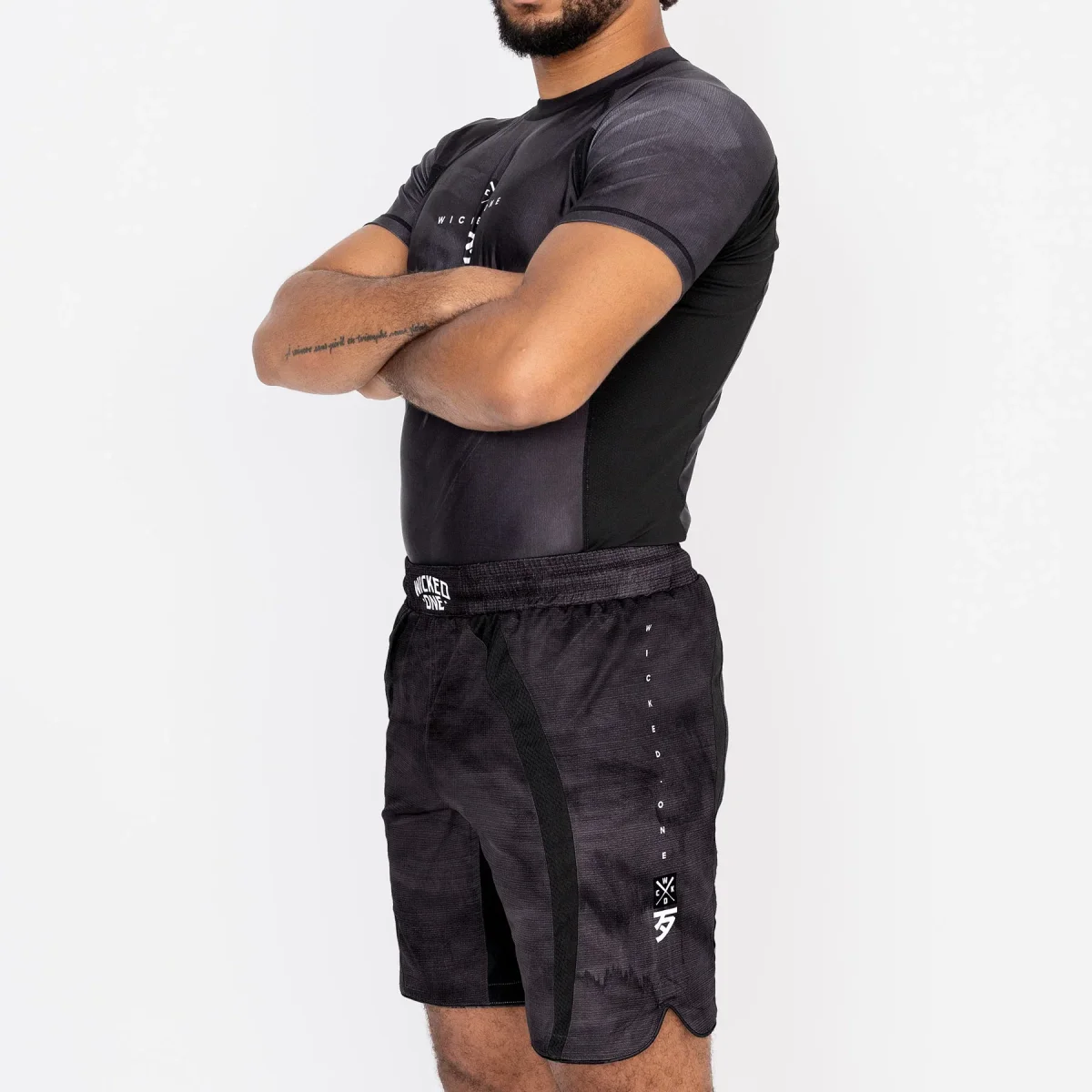 RASHGUARD WICKED ONE CONTEST MANCHES COURTES – Image 4