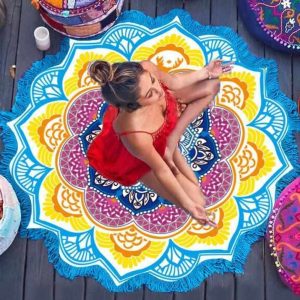 Tissu-De-PlageTapis-De-Yoga-Mandala-Rond-Disponible-en-6-Modeles-tapis-de-yoga-top-zen-1-boutique-yoga.jpgv1631653644 Serviette de Plage Ronde - Lotus et Mandala