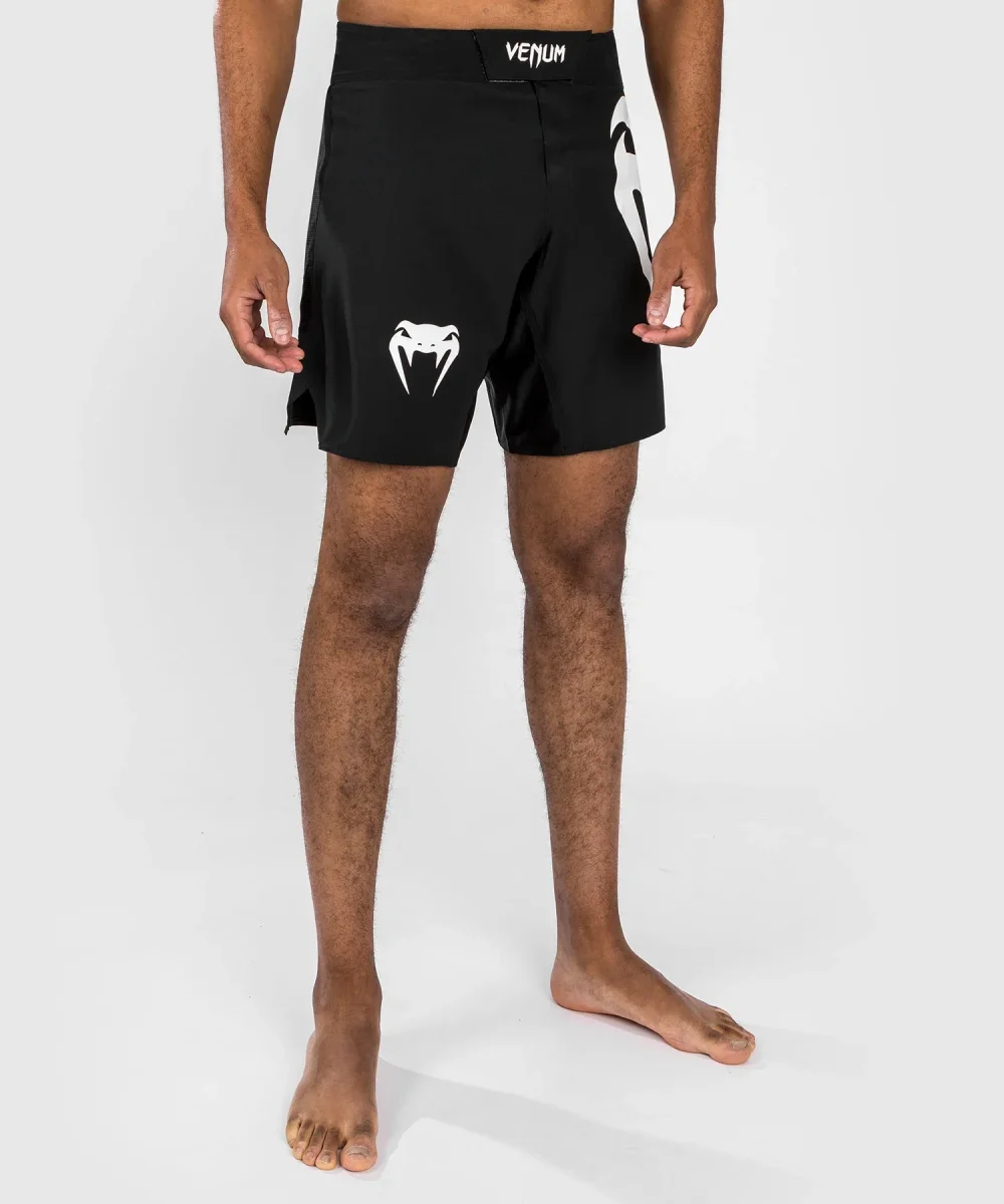 FIGHTSHORT VENUM LIGHT 5.0 - NOIR/BLANC – Image 5