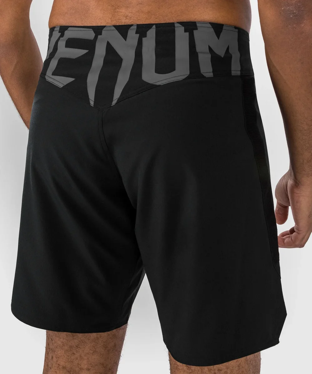 FIGHTSHORT VENUM LIGHT 5.0 - NOIR/BLANC – Image 6